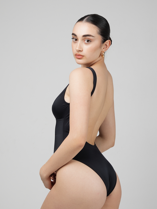YOLANDA BLACK